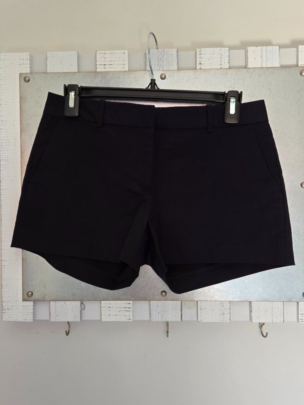 Michael Michael Kors Black Classic Tailored Shorts Size 2
